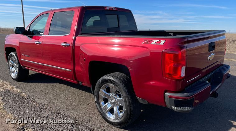 image for item MI9761 2018 Chevrolet Silverado 1500 LTZ  Crew Cab pickup truck