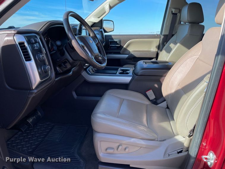 image for item MI9761 2018 Chevrolet Silverado 1500 LTZ  Crew Cab pickup truck