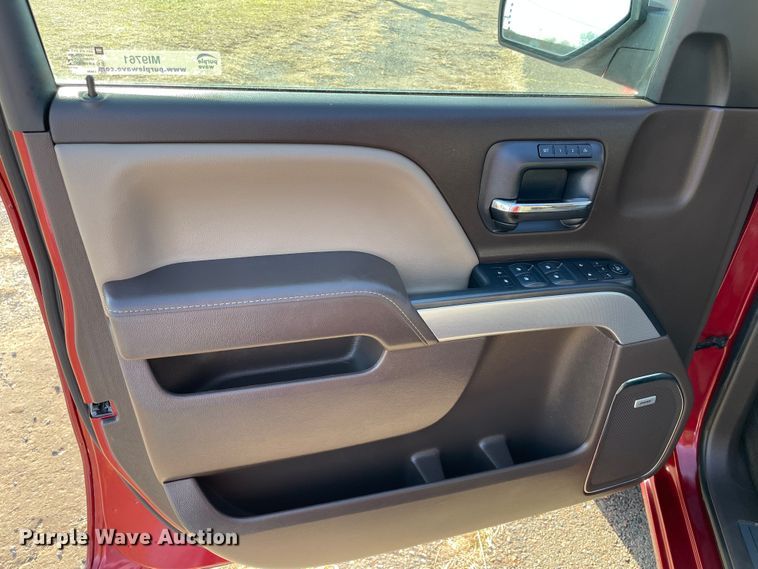 image for item MI9761 2018 Chevrolet Silverado 1500 LTZ  Crew Cab pickup truck