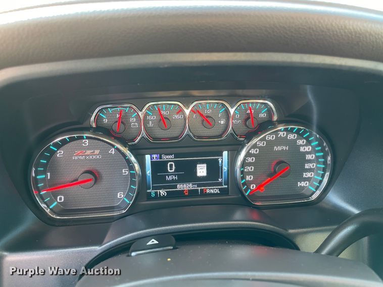 image for item MI9761 2018 Chevrolet Silverado 1500 LTZ  Crew Cab pickup truck