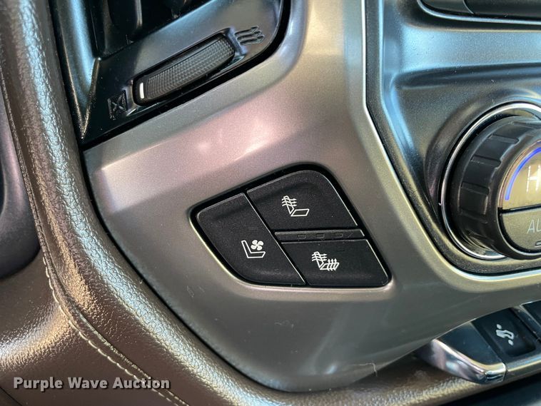 image for item MI9761 2018 Chevrolet Silverado 1500 LTZ  Crew Cab pickup truck