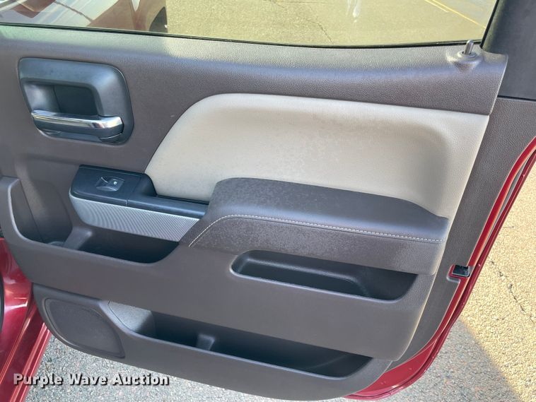 image for item MI9761 2018 Chevrolet Silverado 1500 LTZ  Crew Cab pickup truck