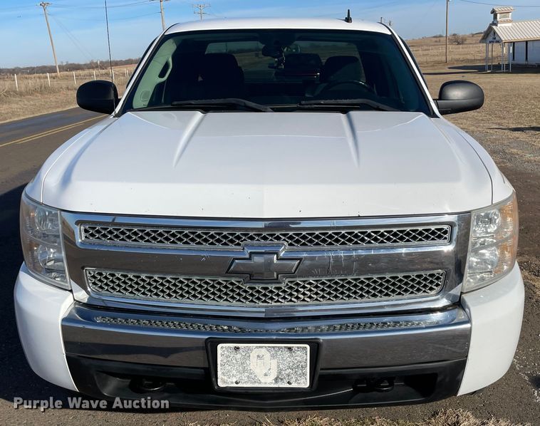 image for item MI9762 2008 Chevrolet Silverado 1500  Ext. Cab pickup truck