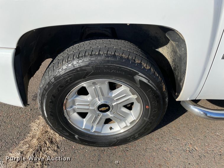 image for item MI9762 2008 Chevrolet Silverado 1500  Ext. Cab pickup truck