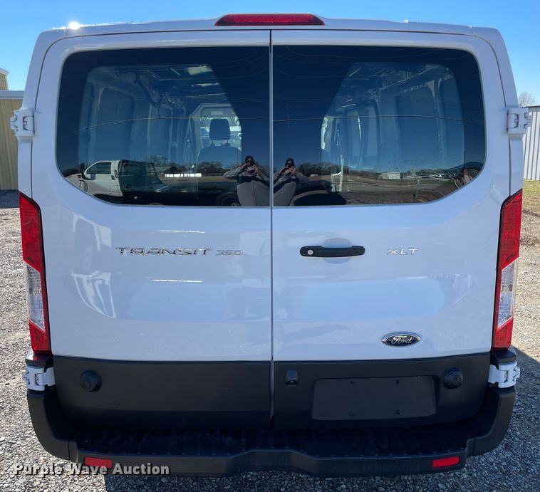 image for item MI9772 2019 Ford Transit 350 XLT  van
