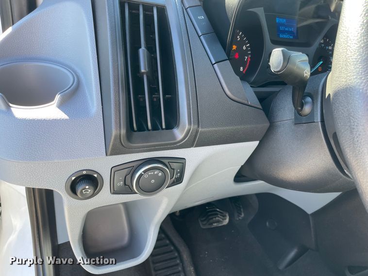 image for item MI9772 2019 Ford Transit 350 XLT  van