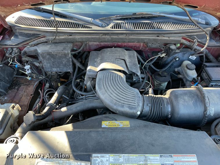 image for item MI9775 1998 Ford F150 Lariat  SuperCab pickup truck