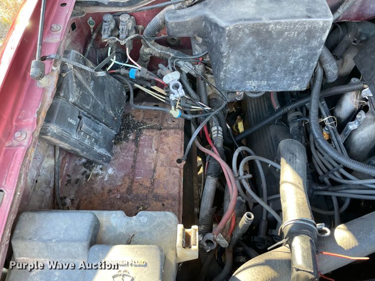 image for item MI9775 1998 Ford F150 Lariat  SuperCab pickup truck