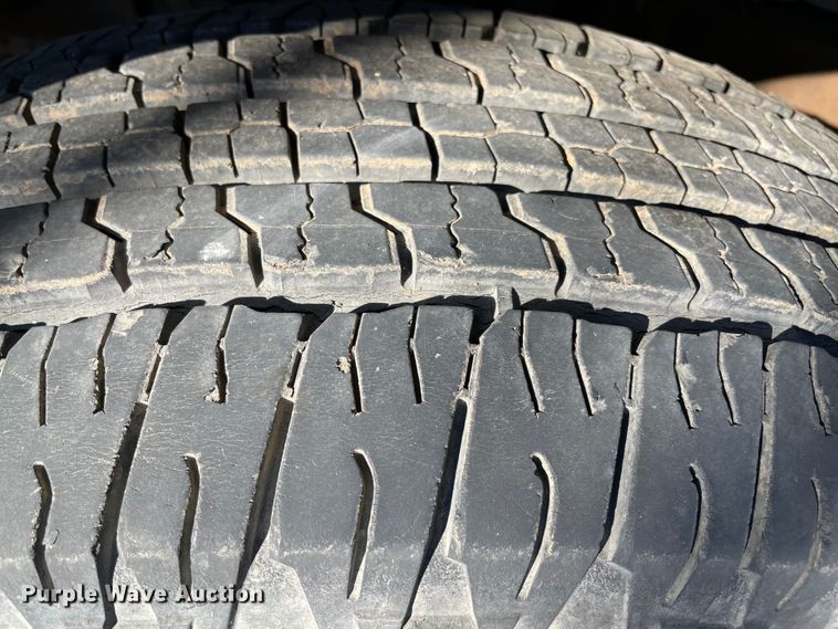 image for item MI9775 1998 Ford F150 Lariat  SuperCab pickup truck