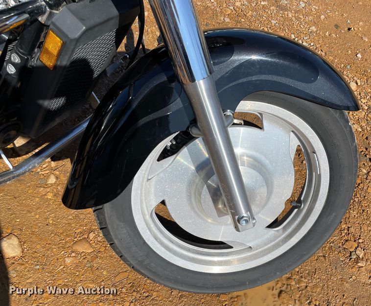 image for item MI9786 2004 Honda Shadow Sabre  motorcycle