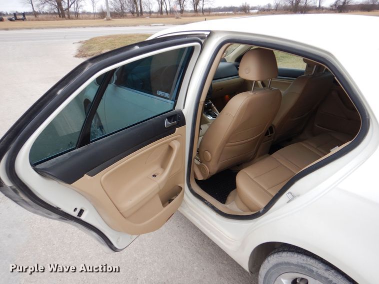 image for item MJ9984 2006 Volkswagen Jetta TDI