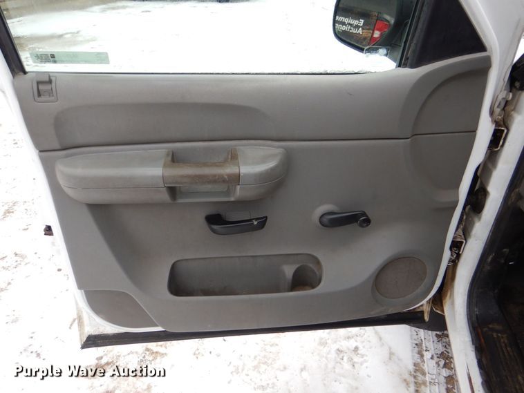 image for item MJ9998 2009 Chevrolet Silverado 1500  pickup truck