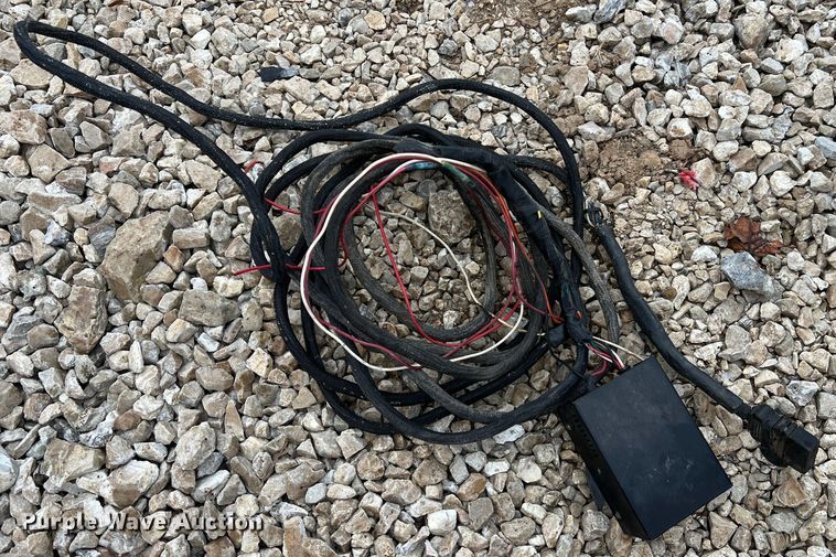 image for item MM9038 Western Ice Breaker  spreader