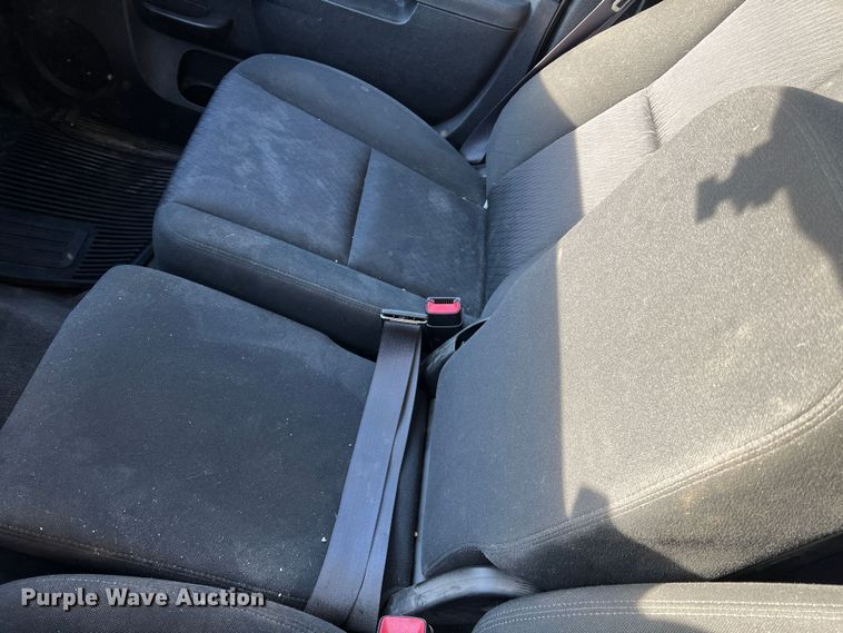 image for item MM9048 2013 GMC Sierra 1500  Ext. Cab pickup truck