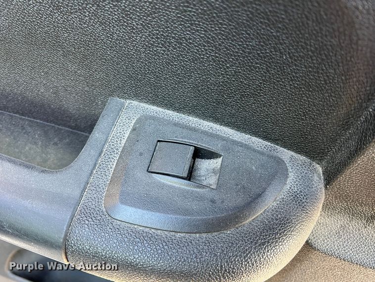 image for item MM9048 2013 GMC Sierra 1500  Ext. Cab pickup truck