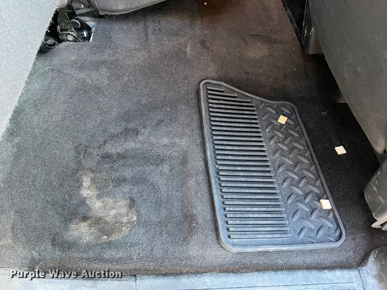 image for item MM9048 2013 GMC Sierra 1500  Ext. Cab pickup truck