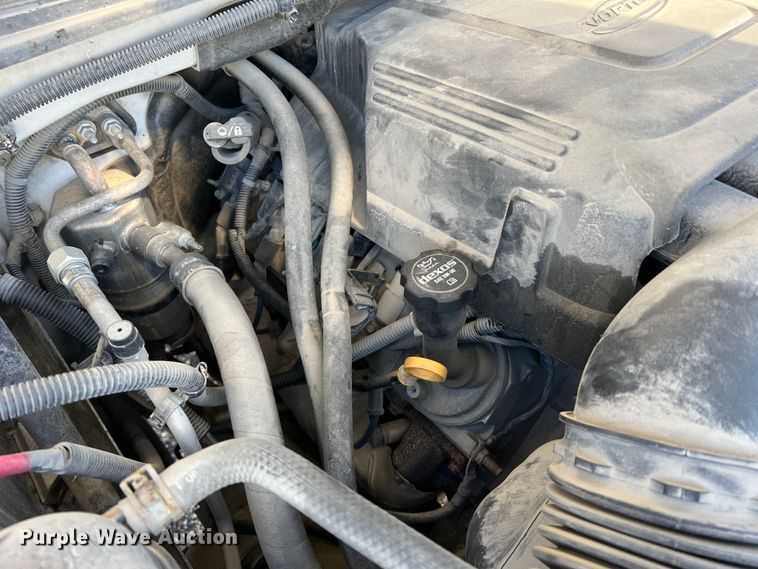 image for item MM9048 2013 GMC Sierra 1500  Ext. Cab pickup truck