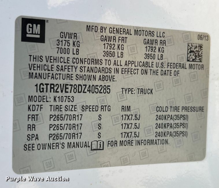 image for item MM9048 2013 GMC Sierra 1500  Ext. Cab pickup truck