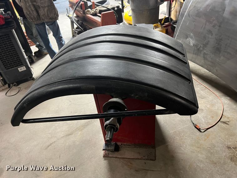 image for item MM9070 Coats Baseline 225  tire balancer