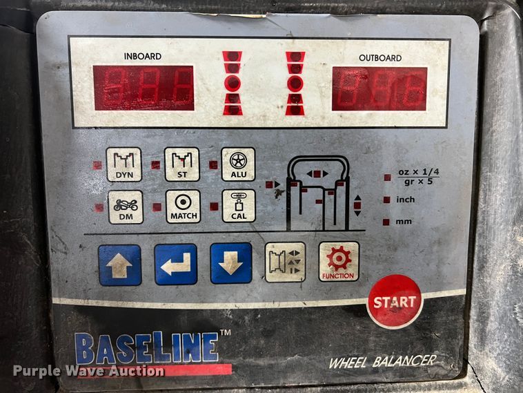 image for item MM9070 Coats Baseline 225  tire balancer