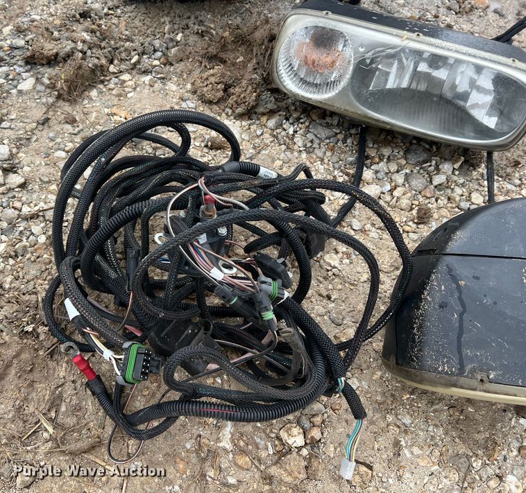 image for item MM9086 Western Ultra Finish  10'W snow plow