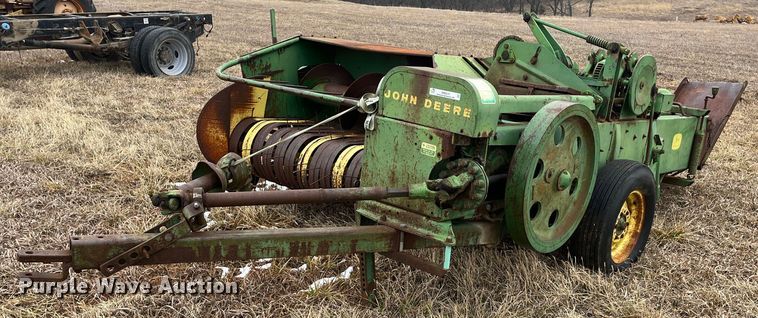 image for item MN9531 John Deere 24WS  small square baler
