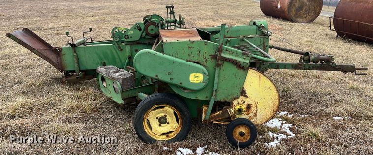 image for item MN9531 John Deere 24WS  small square baler