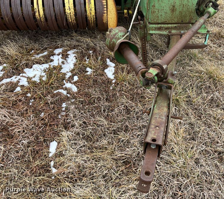 image for item MN9531 John Deere 24WS  small square baler