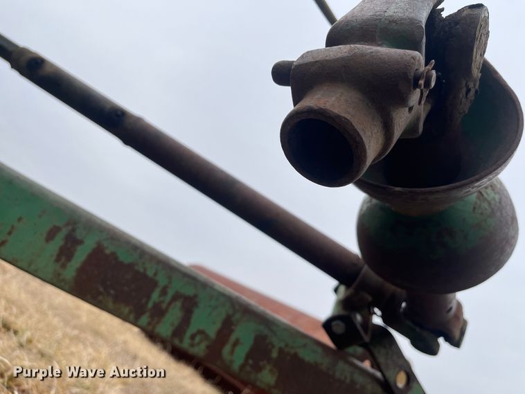 image for item MN9531 John Deere 24WS  small square baler