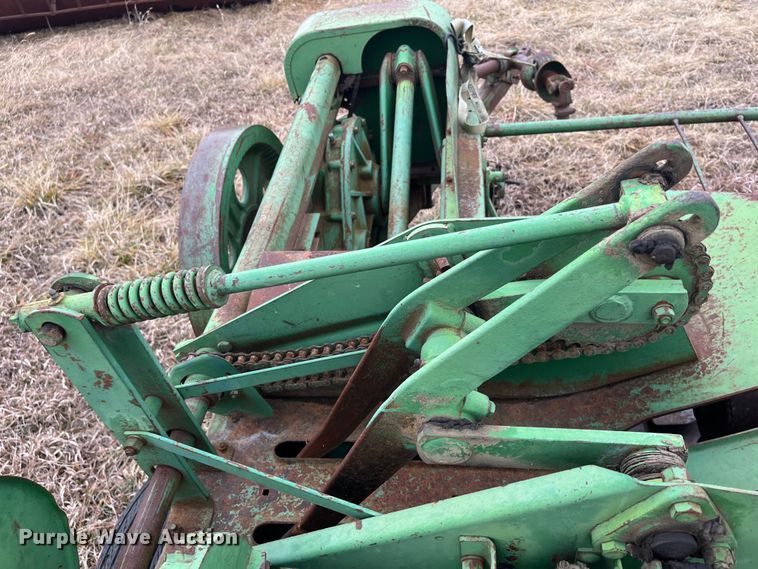 image for item MN9531 John Deere 24WS  small square baler