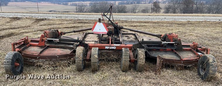 image for item MN9533 Rhino  batwing rotary mower