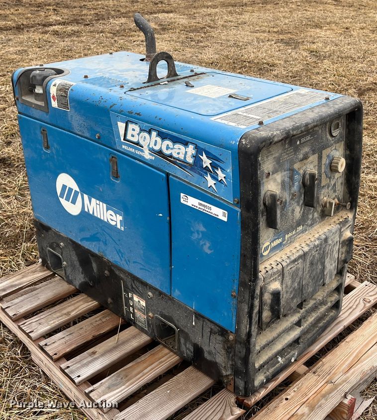 image for item MN9535 Miller Bobcat 250  welder