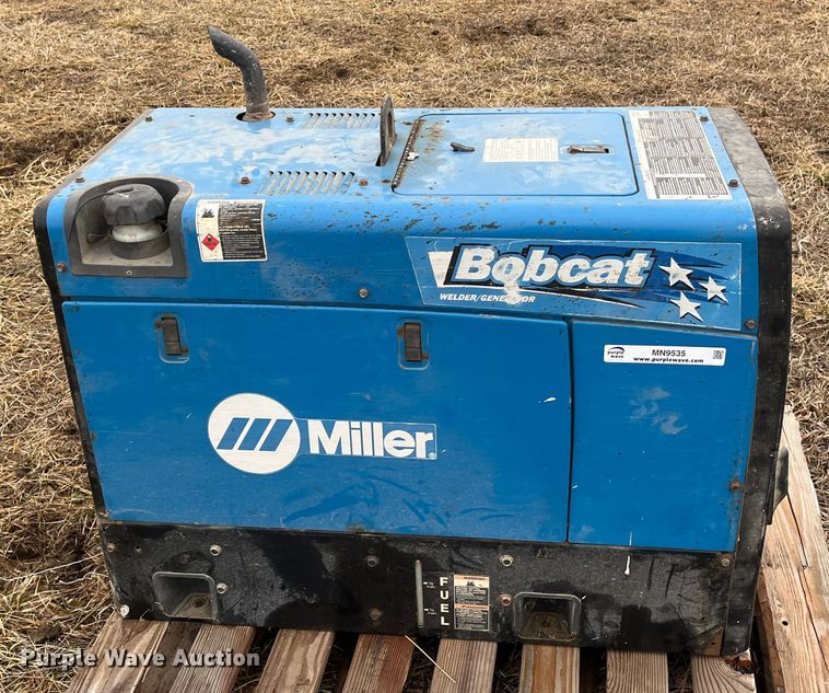 image for item MN9535 Miller Bobcat 250  welder