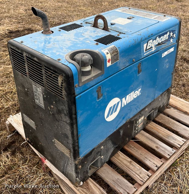 image for item MN9535 Miller Bobcat 250  welder