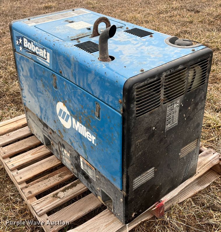 image for item MN9535 Miller Bobcat 250  welder