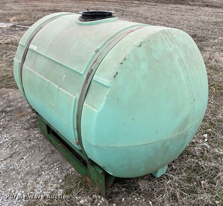 image for item MW9460 (4) poly tanks