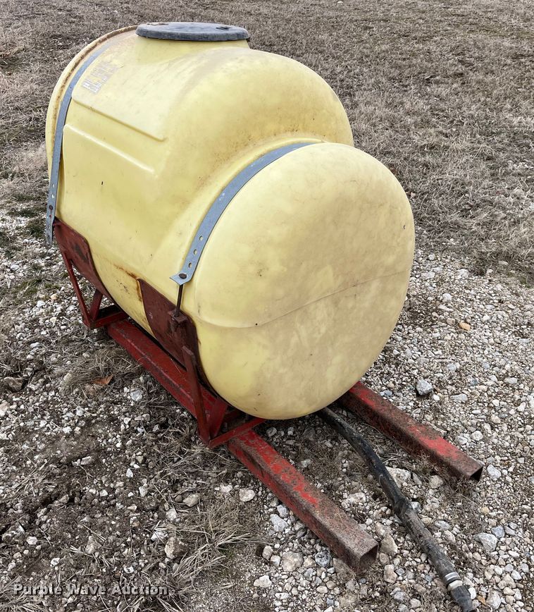 image for item MW9460 (4) poly tanks