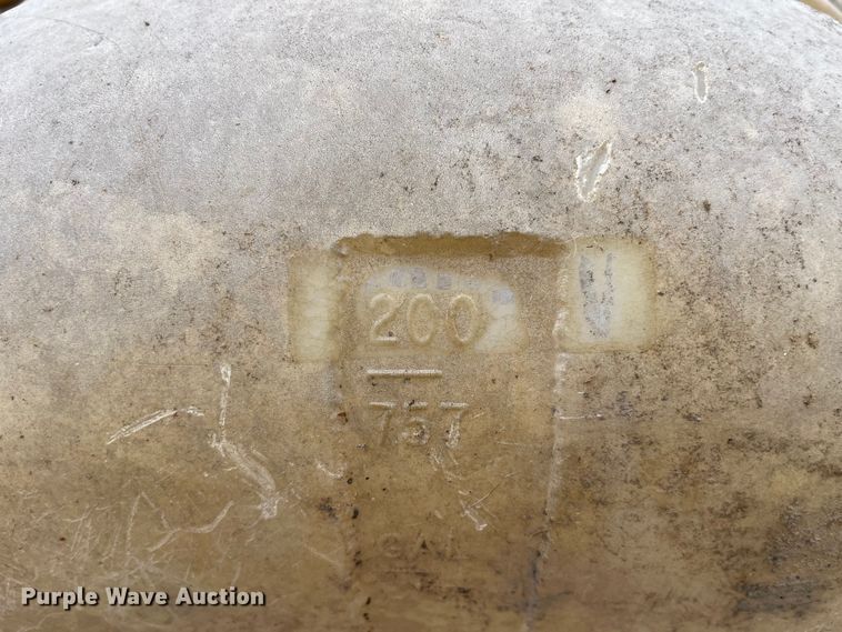 image for item MW9460 (4) poly tanks