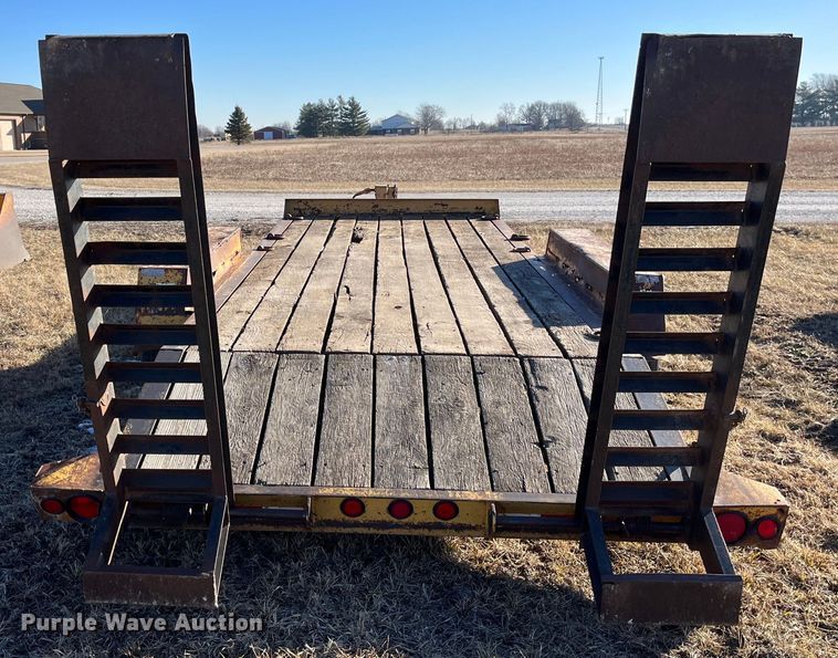 image for item MW9471 1998 Redi Haul FSL1629E  equipment trailer