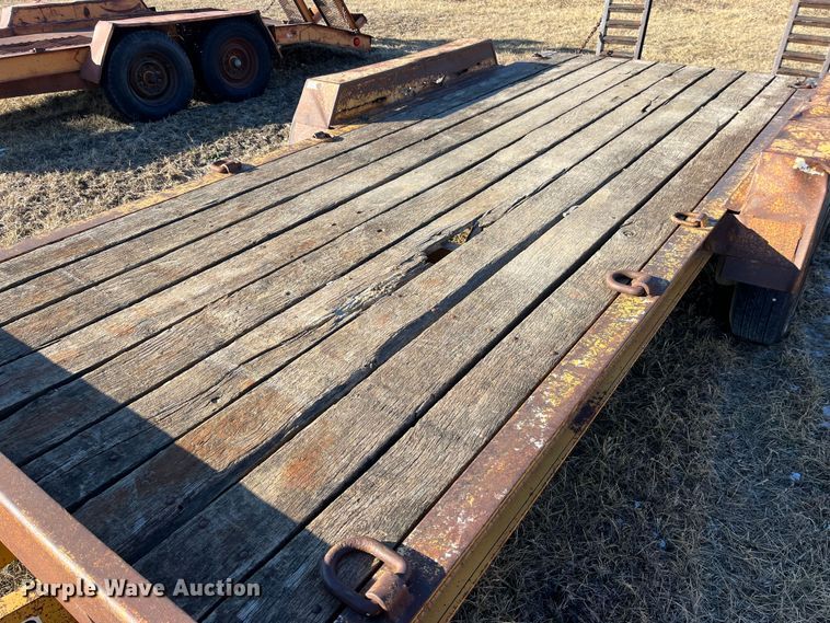 image for item MW9471 1998 Redi Haul FSL1629E  equipment trailer