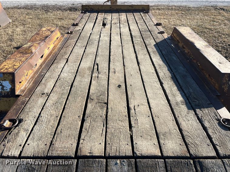 image for item MW9471 1998 Redi Haul FSL1629E  equipment trailer