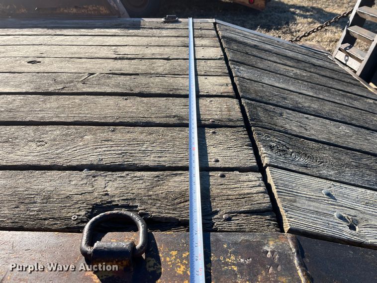 image for item MW9471 1998 Redi Haul FSL1629E  equipment trailer