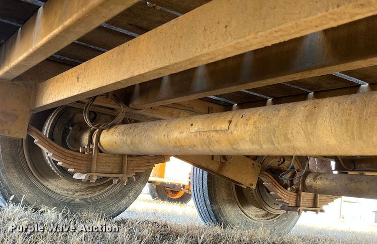 image for item MW9471 1998 Redi Haul FSL1629E  equipment trailer