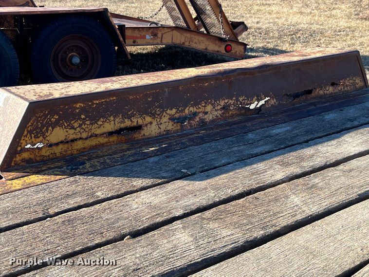 image for item MW9471 1998 Redi Haul FSL1629E  equipment trailer