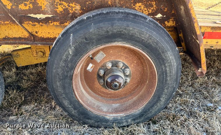 image for item MW9471 1998 Redi Haul FSL1629E  equipment trailer