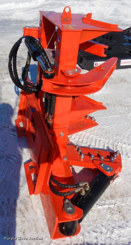 image for item AF9261 2022 TopCat  skid steer tree shear