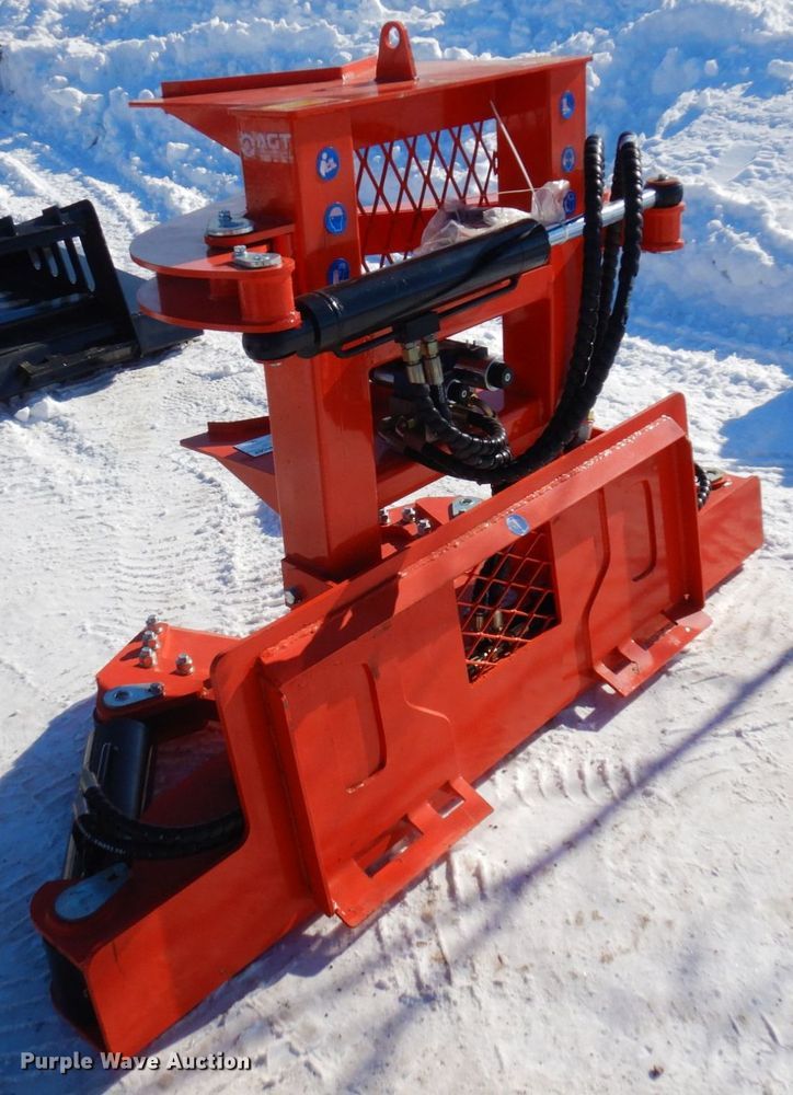 image for item AF9261 2022 TopCat  skid steer tree shear