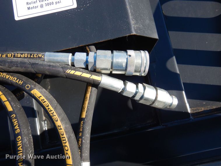 image for item AF9264 JCT  72" W skid steer brush mower