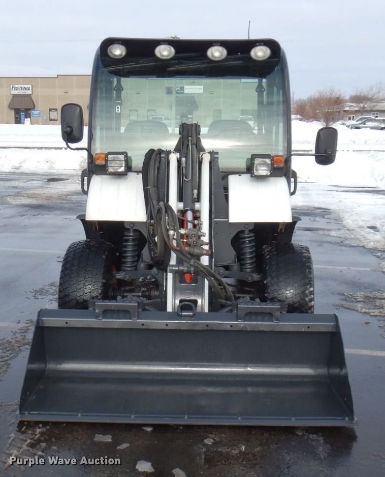 image for item AF9301 2013 Bobcat Toolcat 5600  utility vehicle
