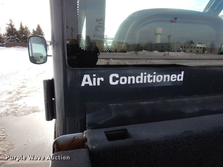 image for item AF9301 2013 Bobcat Toolcat 5600  utility vehicle